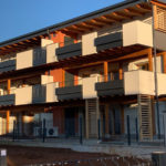 Recinzione mod. Electrorete e vasche per fioriere con parapettino annesso sui terrazzi il tutto zincato e verniciato